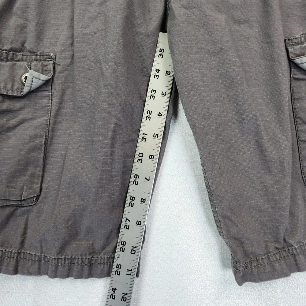 Levis 18 Reg W29 Gray Cargo Shorts Men Boys Utility Gorpcore Hiking Outdoor Work